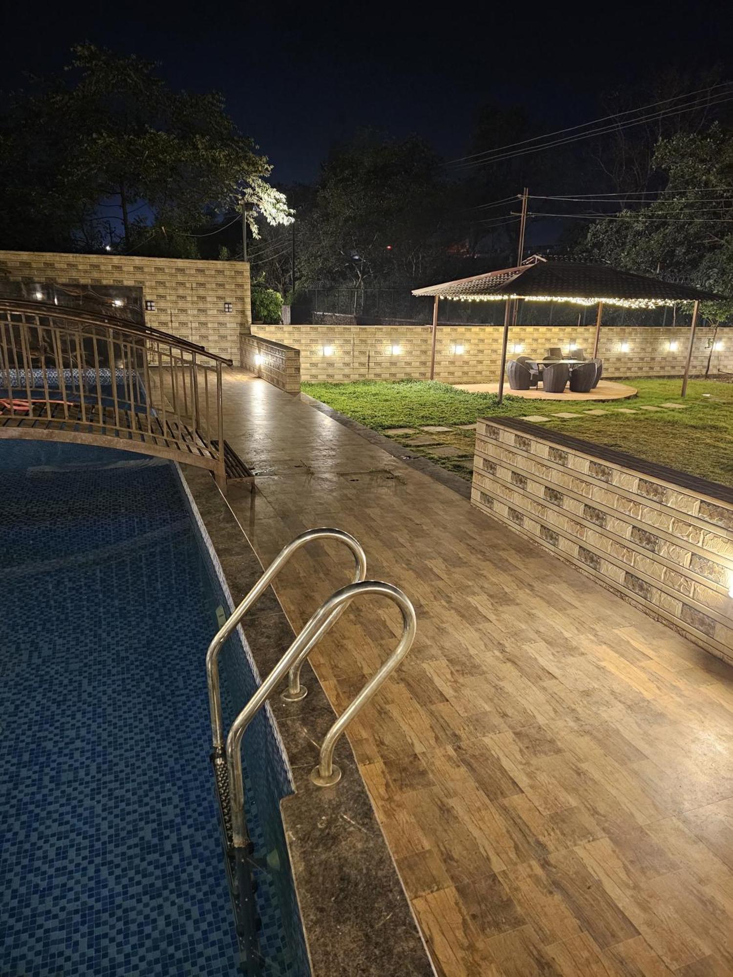 Casa Lola Villa Lonavala Ngoại thất bức ảnh