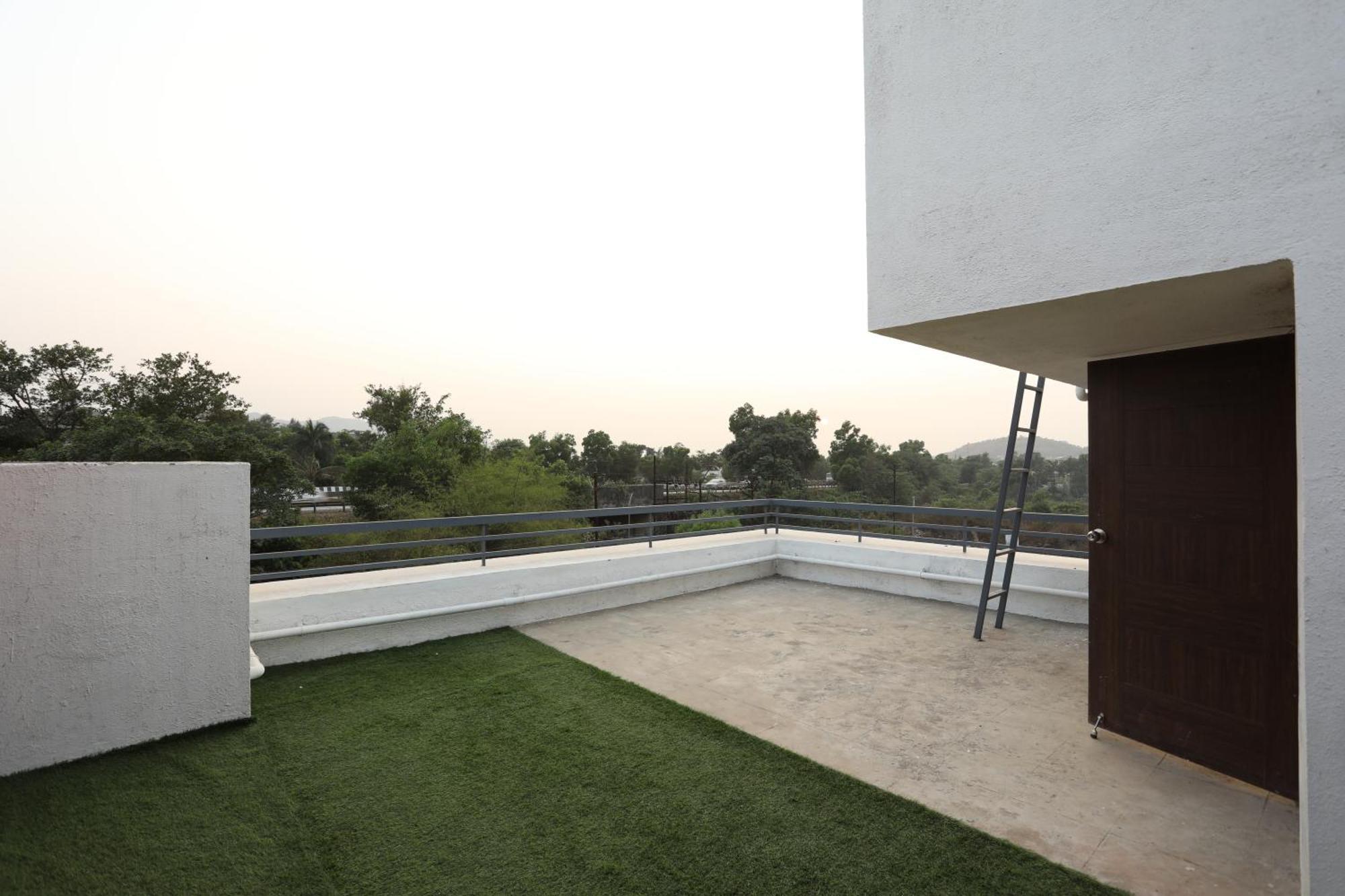 Casa Lola Villa Lonavala Ngoại thất bức ảnh